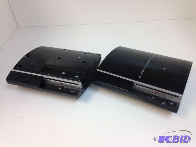 lot 25 image: Lot of (2) FOR PARTS Sony PlayStation 3s Mo...