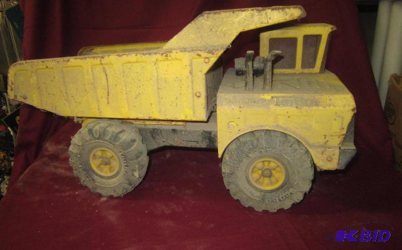 Collectible Tonka Dump Truck - Yellow