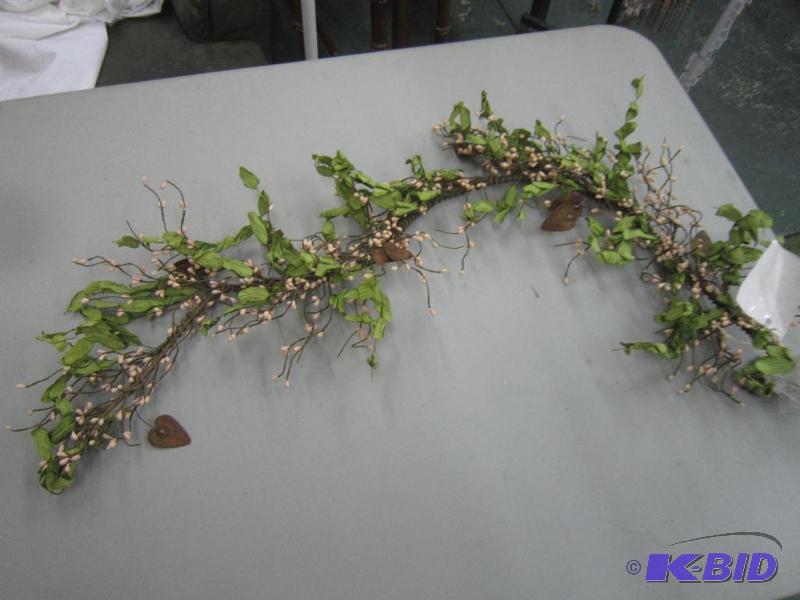 Peach Garland