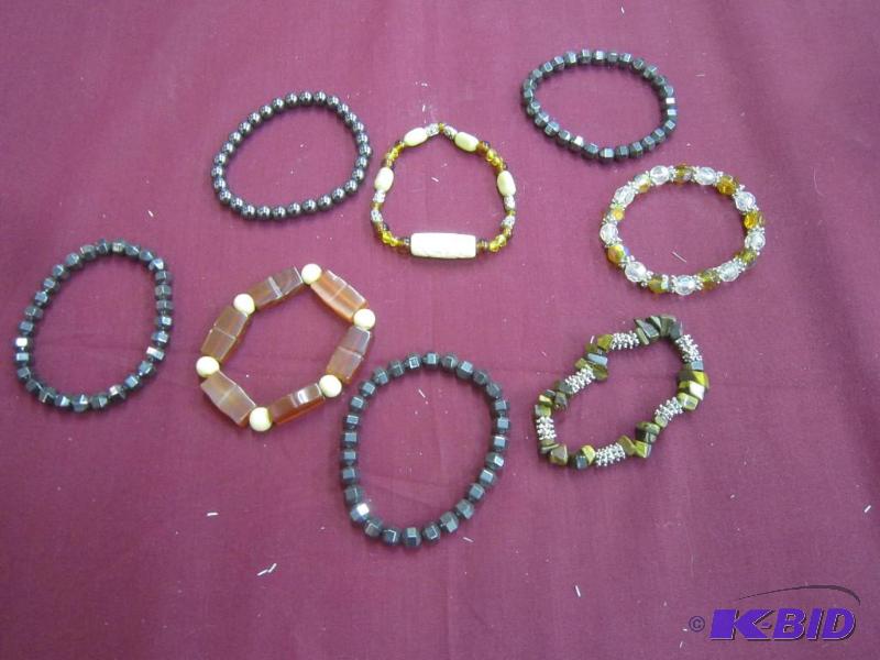 JEWELRY LOT - 8 Bracelet