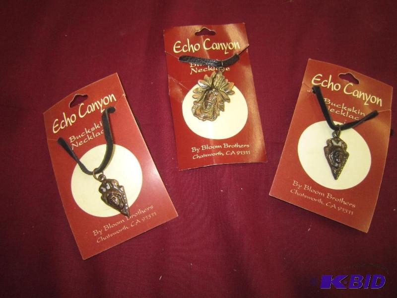 JEWELRY LOT - NECKLACES