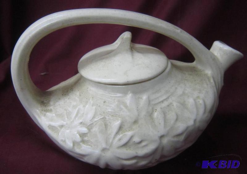 McCoy -Tea Pot Matches Lot 45