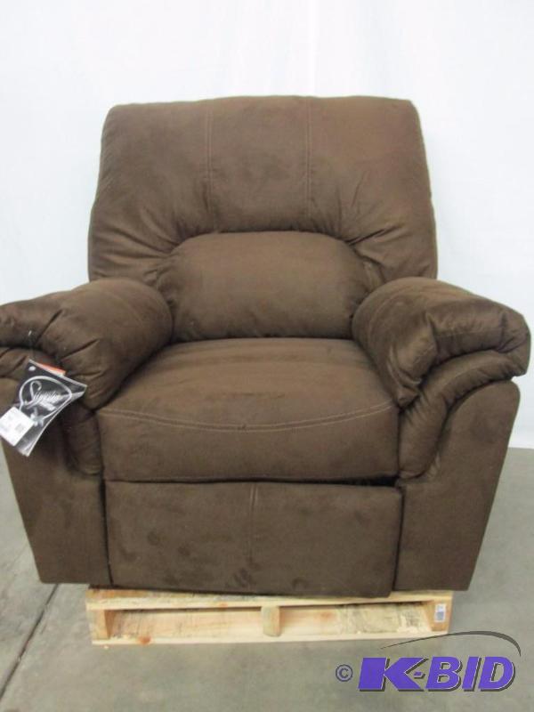 Ashley Benjamin Rocker Recliner