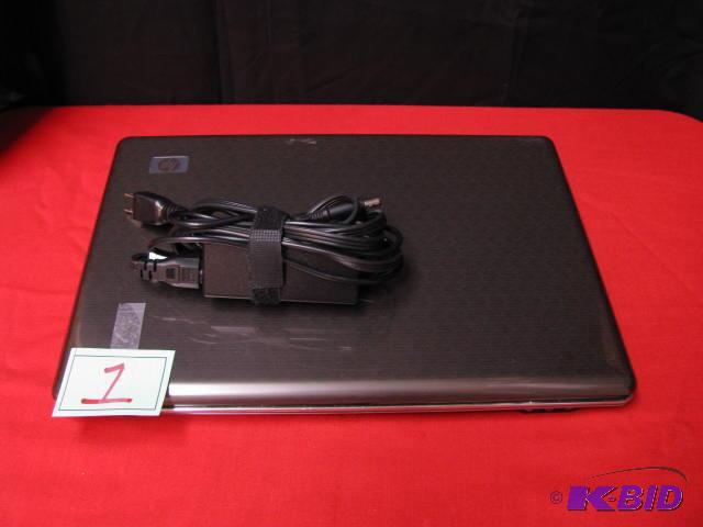 HP laptop for parts no hard drive...