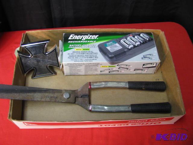 trailer hitch plug, clipper and energizer bat...