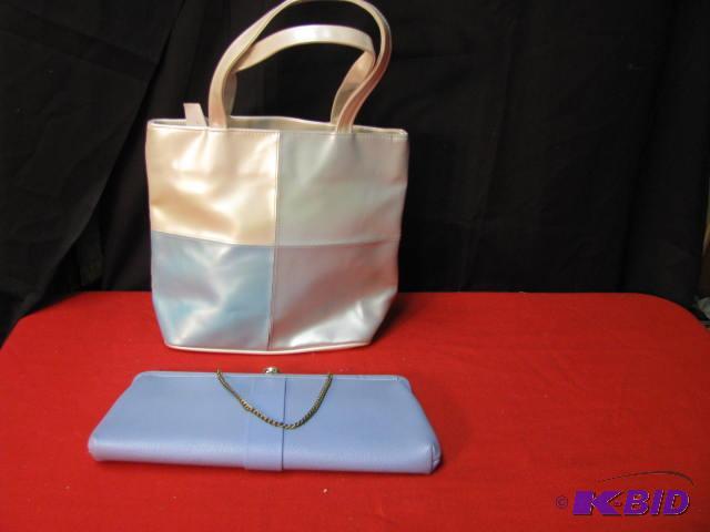two vintage hand bags very nice condition&nbs...