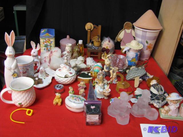 very large lot of holiday Easter decorative d...