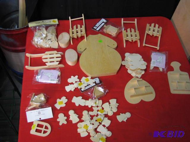 large lot of wooden appliques for arts and cr...