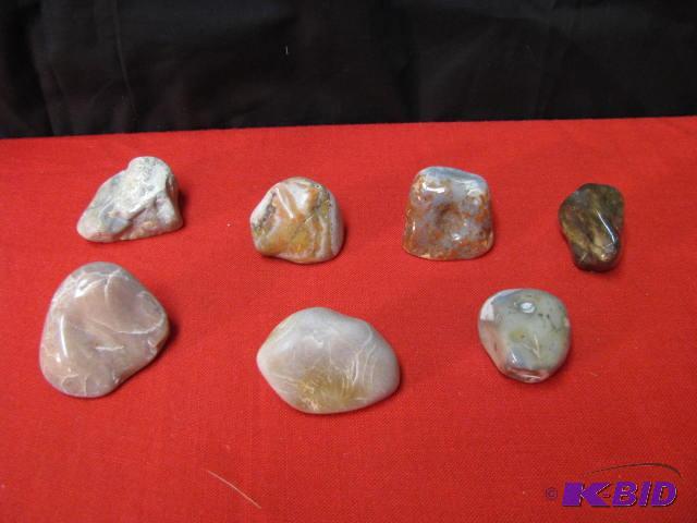 lot of polished stones unsure of the name of ...
