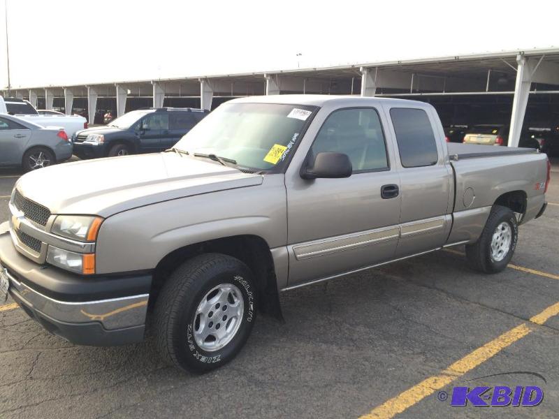 2003 Chevrolet Silverado 1500 LS 4x4