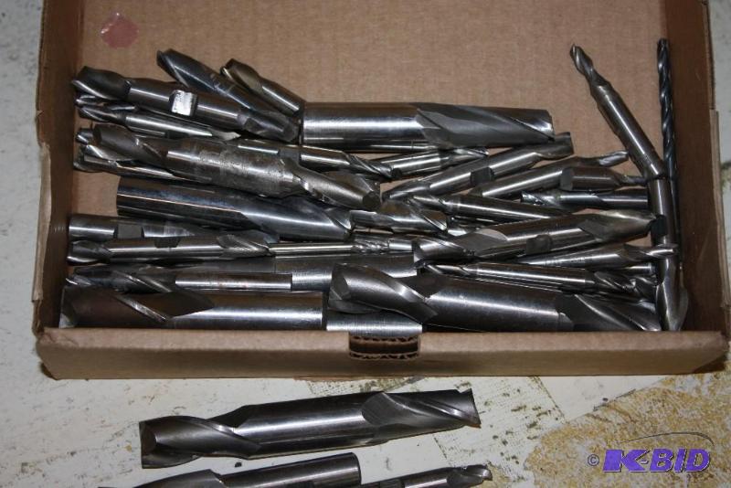 lot 29 image: Box Lot of Various Sizes of Drill Bits.