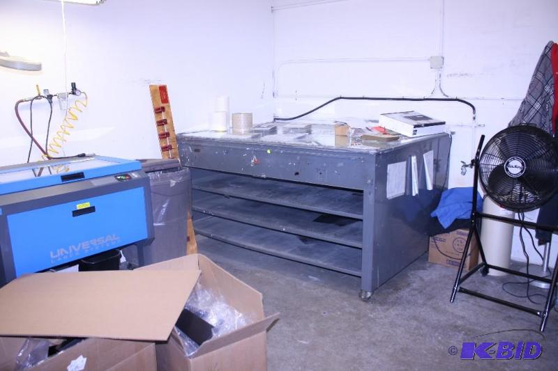 lot 4 image: 78x56x40 12 Light Up Table with 3 Shelves Built In.