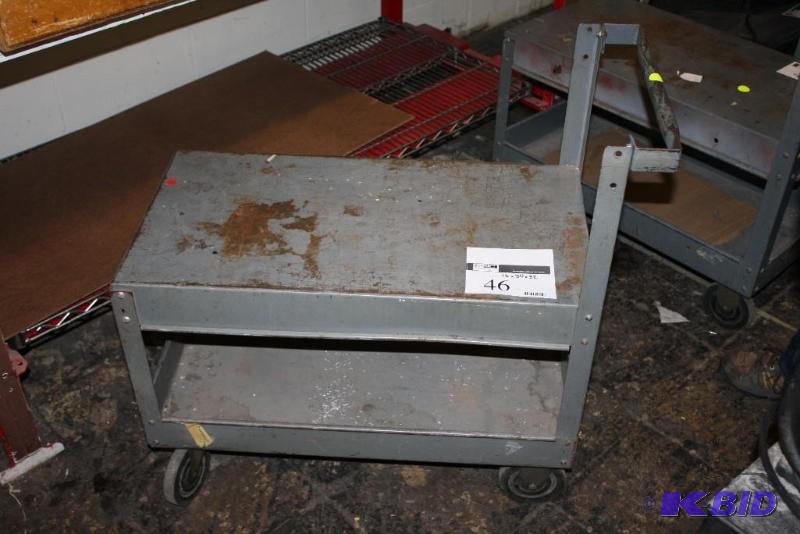 lot 46 image: 16x30x32 Metal Rolling Cart with Bottom Storage Area.