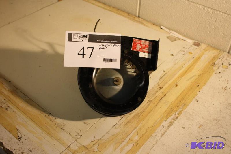 lot 47 image: Dayton Brand Shaded Pole Blower Motor. Model 2C647, HP 170, RPM 1500, Watts 62.