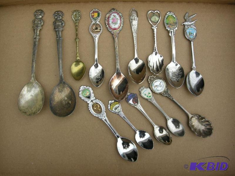 lot 135 image: Collector spoons