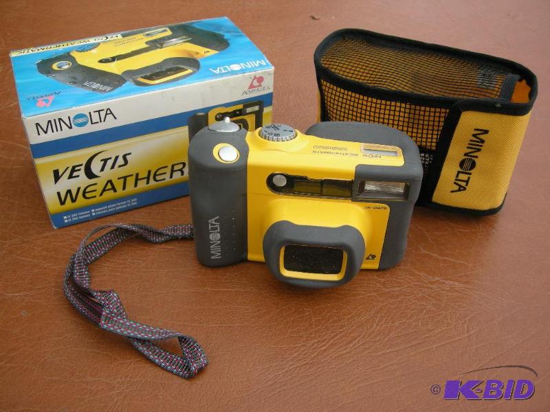 lot 154 image: Minolta Camera