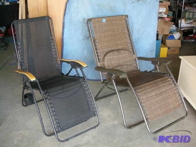 lot 173 image: 2 lounge chairs