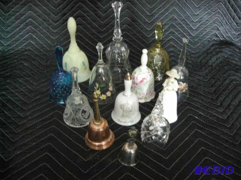 lot 40 image: Bell collection