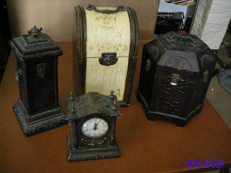 lot 53 image: Old look wood boxes