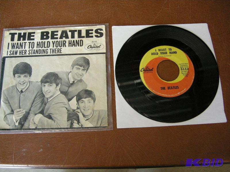 lot 79 image: The Beatles 45