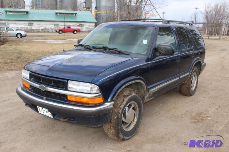 2000 Chevrolet Blazer LT 4x4