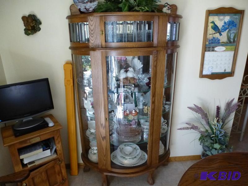Antique&nbspSolid Oak Curio Cabinet 40&quot...
