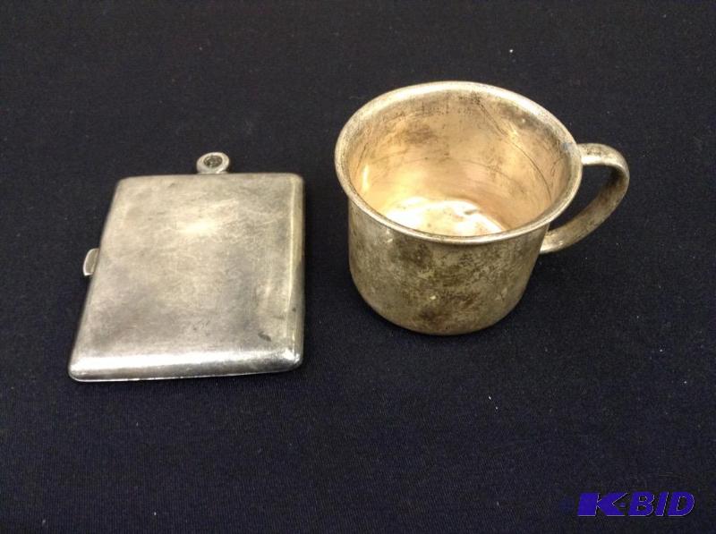lot 5 image: Silver Childs Cup and Case