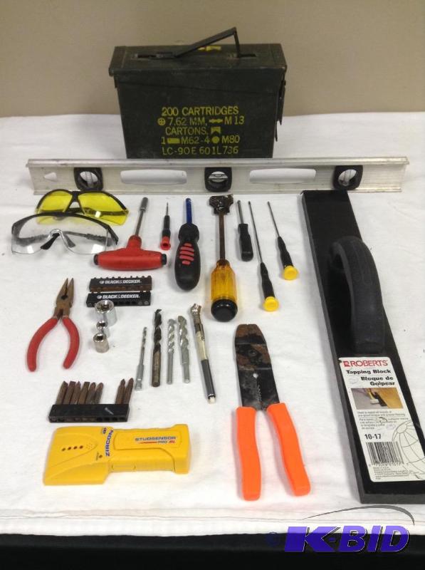lot 54 image: Tools & Ammo Case