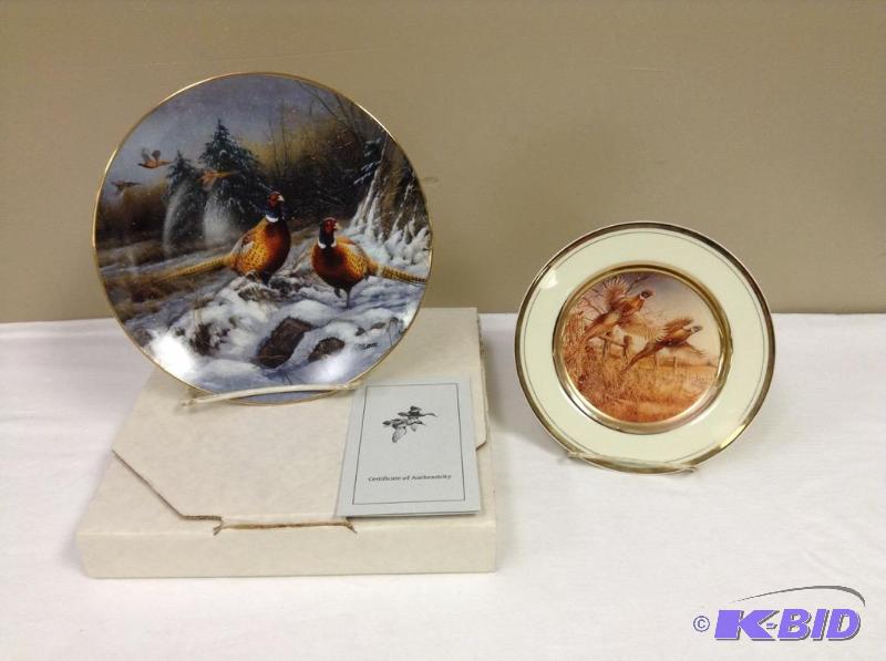 lot 76 image: 2 Pheasants Collector Plates