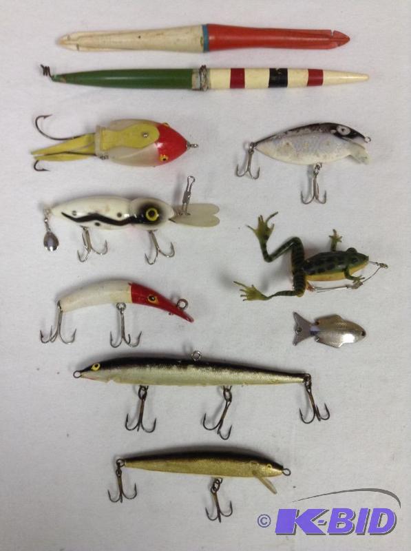 lot 79 image: Large Lot of Fishing Lures