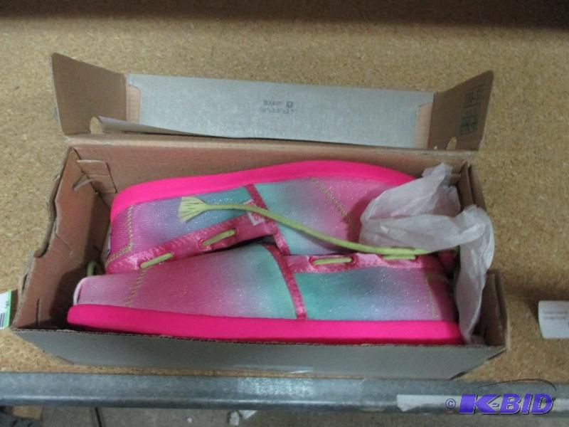 Skechers Bobs size 2...