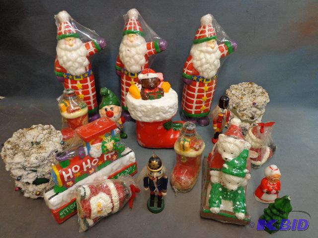 lot 119 image: Box of Assorted Christmas Candles...