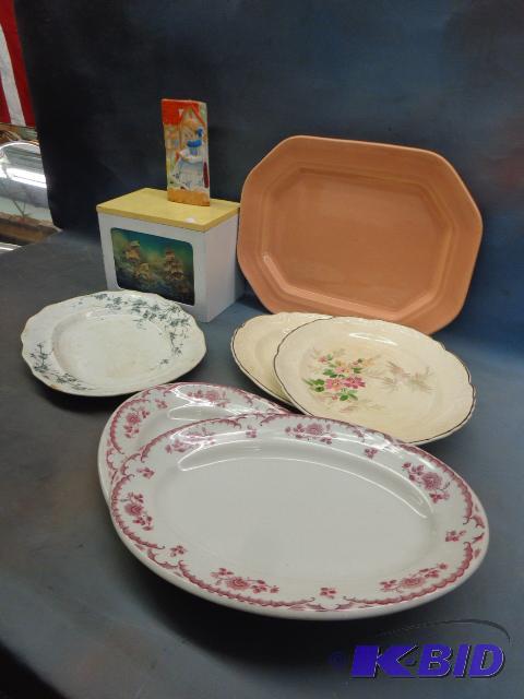 lot 125 image: Assorted Dishes and Recipe Box...