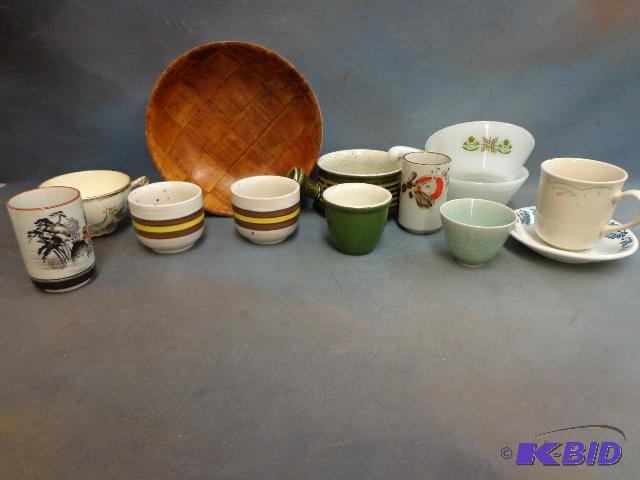lot 129 image: Assorted Dishes...