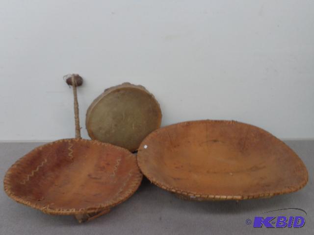 lot 134 image: Homemade Birch Bark Baskets and&nbspHomemade...