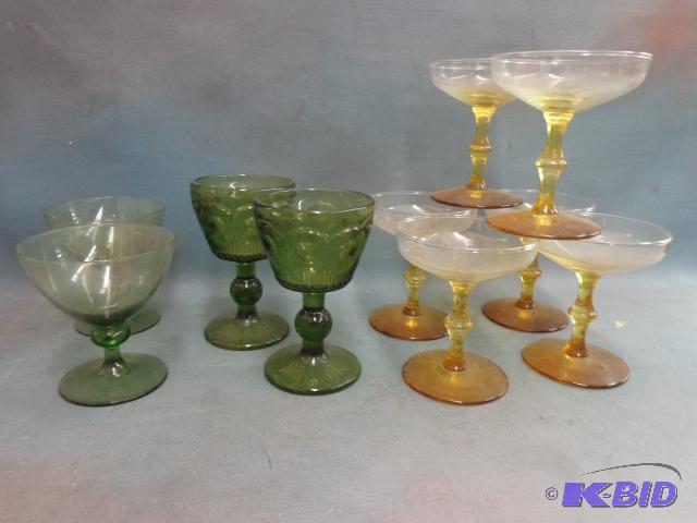 lot 148 image: Glassware   6 gold  2 green  2 green wine gla...