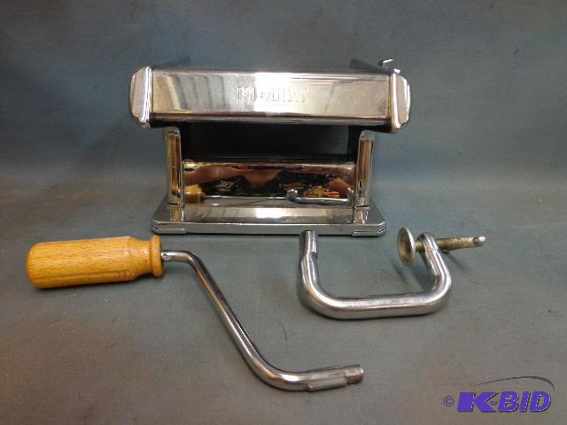 lot 154 image: Titania&nbspNoodle Maker...