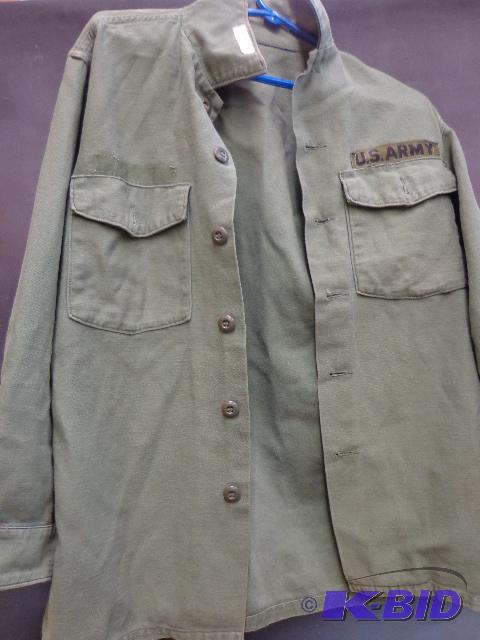 lot 166 image: Authentic Army Shirt and Duffel Bag...