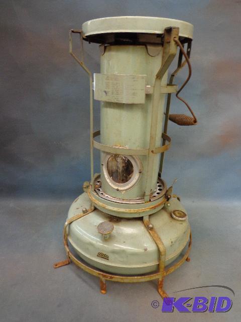 lot 35 image: Aladdin Blue Flame Heater   Made in England  ...
