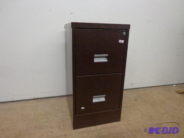lot 67 image: Brown 2 Drawer File Cabinet   26 x 15 ...