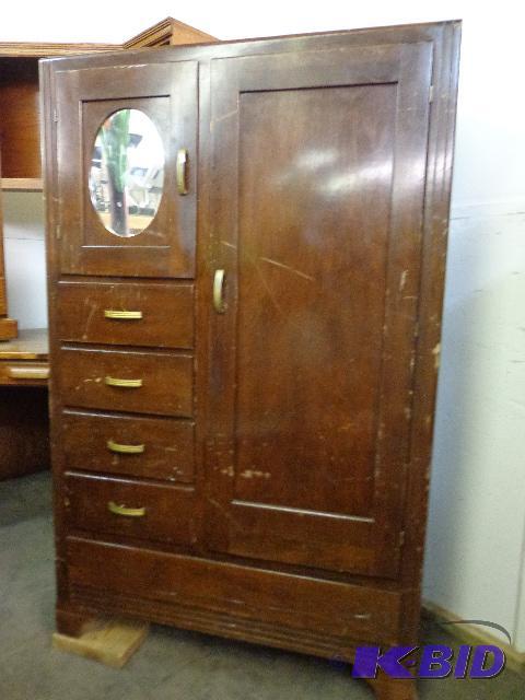 lot 7 image: A.M. Cabinet HDW Cooperation Hutch   38 x 17 ...
