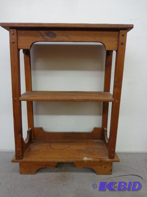lot 71 image: Wooden Shelf   23 x 33 ...