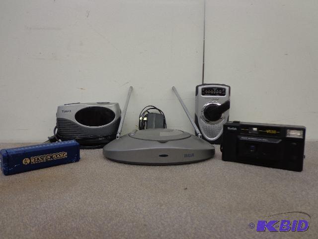 lot 81 image: Innovage Outdoor Radio, Kodak VR35 Camera,Tim...