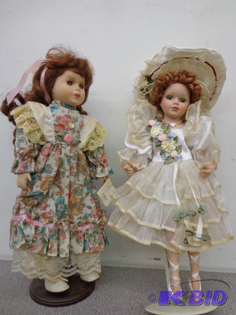 lot 99 image: (2) Victorian Style Dolls   16&quot tall ...