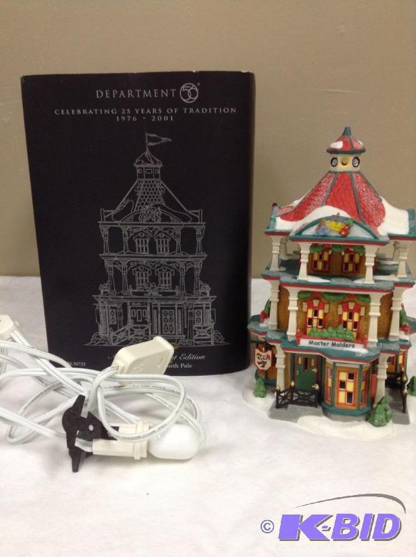 lot 100 image: Dept 56 25th Anniversary Design Works North Pole