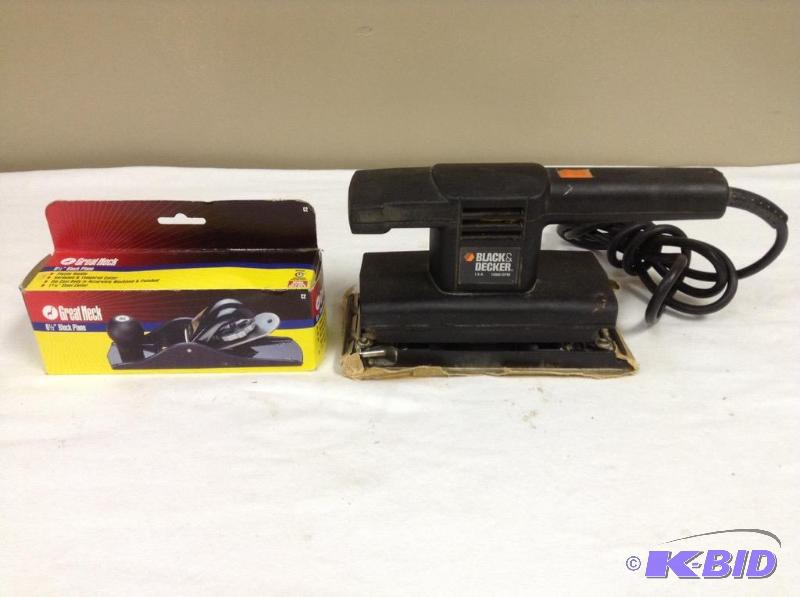 lot 151 image: Black & Decker Sander & Great Neck Block Plane