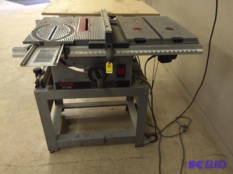 lot 39 image: Ryobi 10 inch Woodcutting System