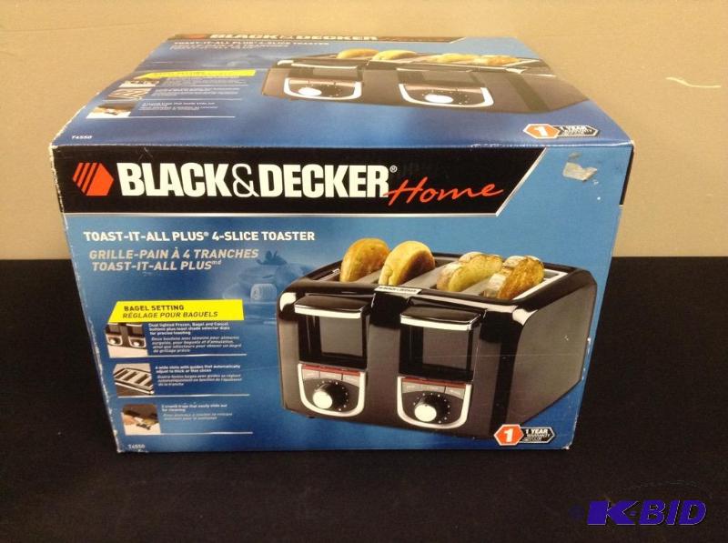 lot 51 image: Black & Decker 4 Slice Toaster