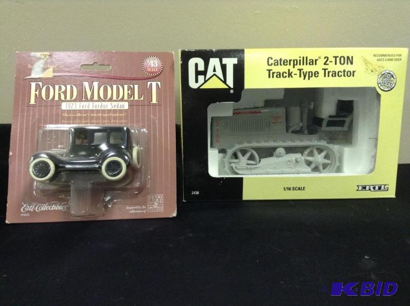 lot 54 image: Ertl CAT 2-Ton Caterpillar Track-Type Tractor & 1932 Ertl Ford Model T Sedan