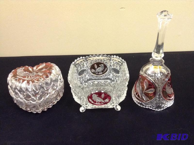 lot 84 image: Red Medallion Glass Pieces